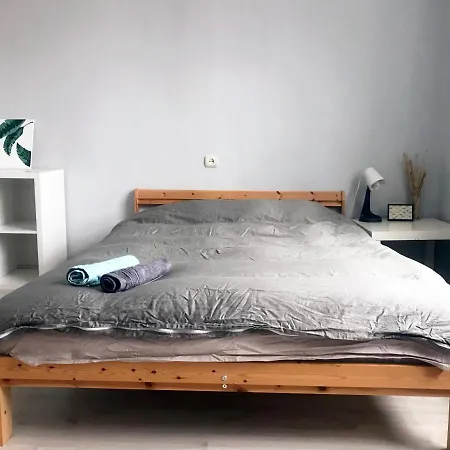 Cozy & Quiet Remote Work Flat In Center Lägenhet *